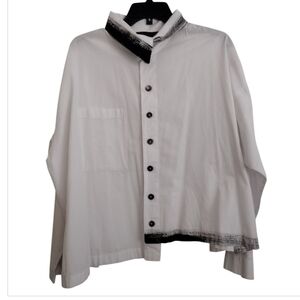 Moyuru Stylish Asymmetrical White And Black 100% Cotton Button Down Top Medium